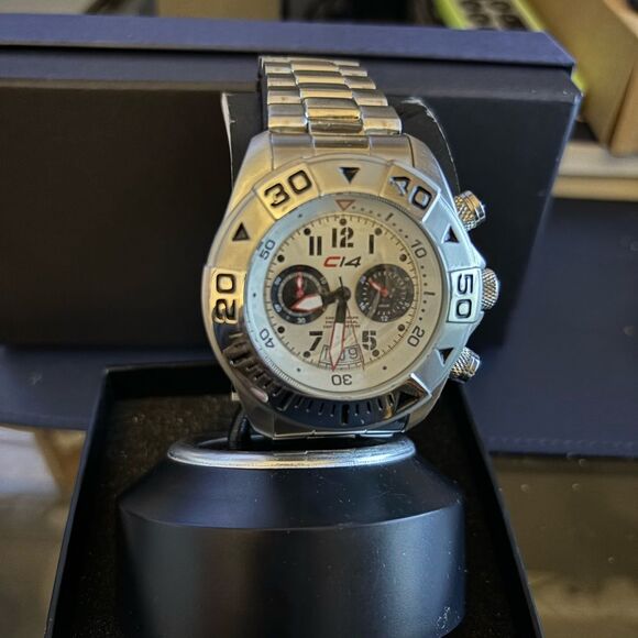 🕰️ Water Gent 1 Carbon 1.6 | Swiss Design | 44mm Quartz | Daytona Homage | - Picture 3 of 6